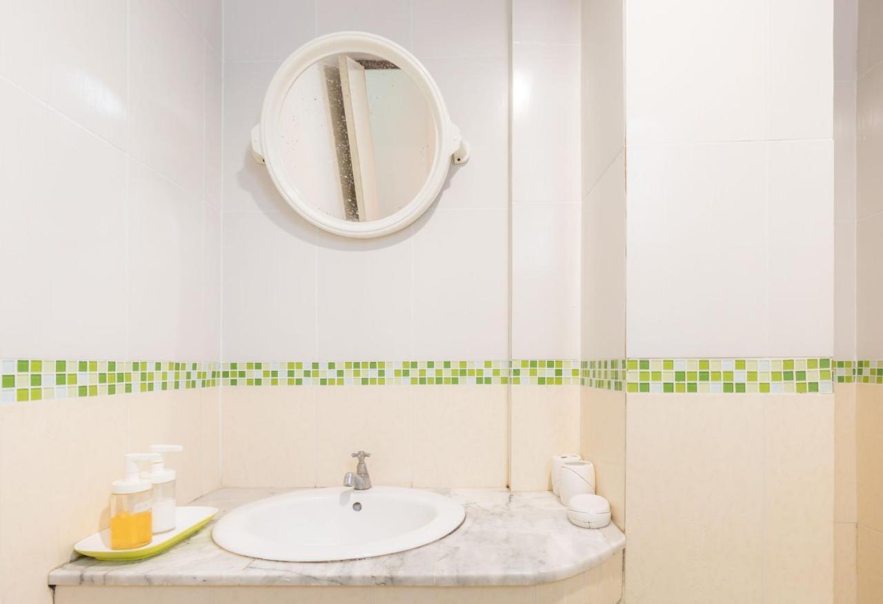 Oyo 75405 Ladda Place Μπανγκόκ Εξωτερικό φωτογραφία