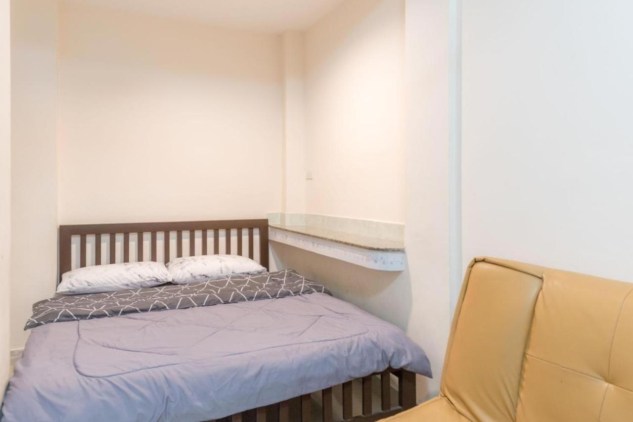 Oyo 75405 Ladda Place Μπανγκόκ Εξωτερικό φωτογραφία