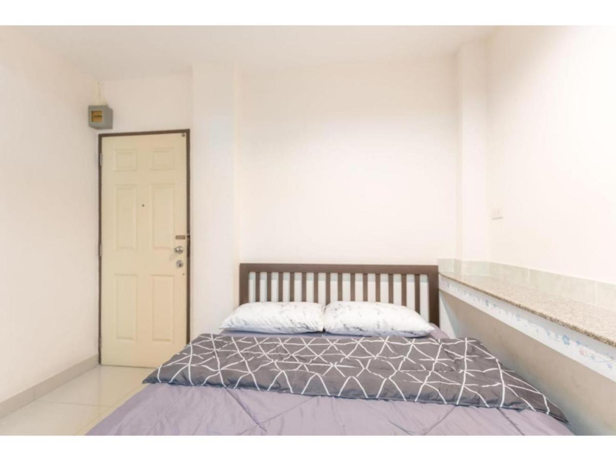 Oyo 75405 Ladda Place Μπανγκόκ Εξωτερικό φωτογραφία
